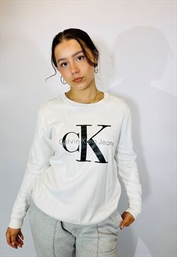 Vintage Size S Calvin Klein Sweatshirt in White