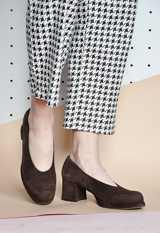 90S BLOCK HEEL PUMPS