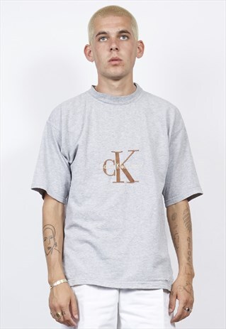 VINTAGE 90'S CALVIN KLEIN BROWN LOGO GREY T-SHIRT