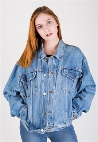 VINTAGE DENIM JACKET