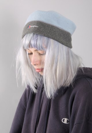 VINTAGE BERGAHUS FLEECE BEANIE HAT CAP