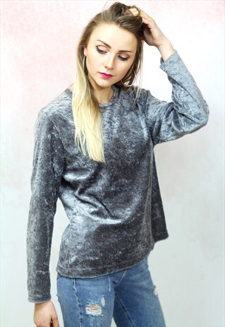 1990S VINTAGE SILVER VELVETEEN LONG SLEEVE TOP
