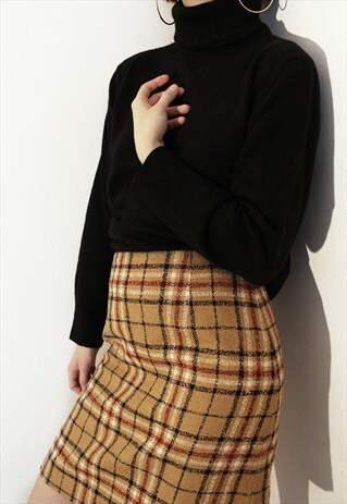 LAMBSWOOL AND CASHMERE BLEND TURTLENECK SWEATER