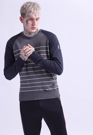 VINTAGE NIKE SWEATSHIRT