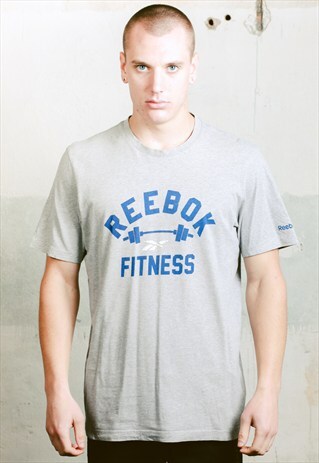 VINTAGE REEBOK T-SHIRT
