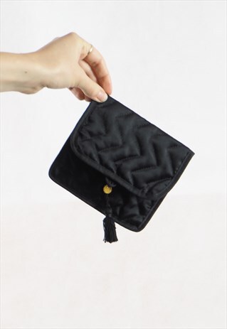 VINTAGE BLACK QUILTED PURSE POUCH