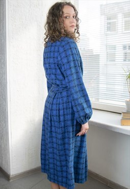 Vintage 70's Blue Patterned Flannel Long Sleeved Midi Dress