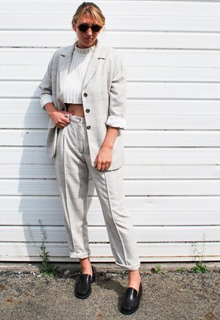 VUMTAGE ESCADA SPORT CHECK TROUSER SUIT