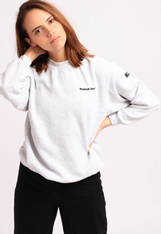 VINTAGE REEBOK SWEATSHIRT