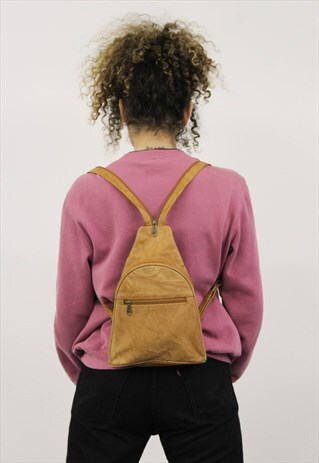 VINTAGE BROWN LEATHER RUCKSACK