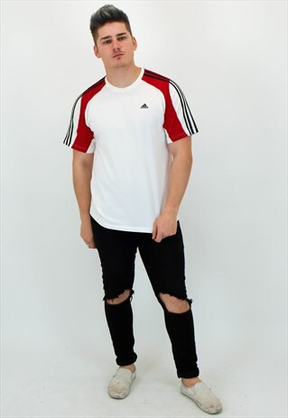 VINTAGE ADIDAS T-SHIRT