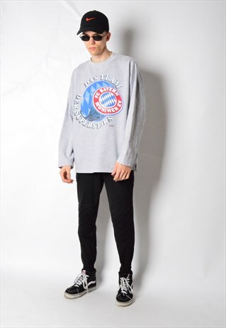 VINTAGE 90S GREY FOOTBALL BAYERN SWEATSHIRT