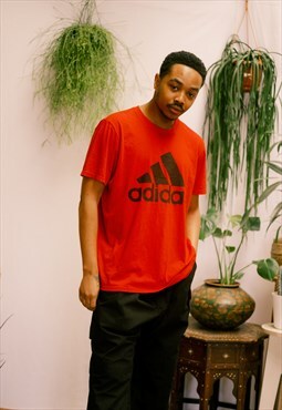 Vintage 90's Red Adidas t-shirt