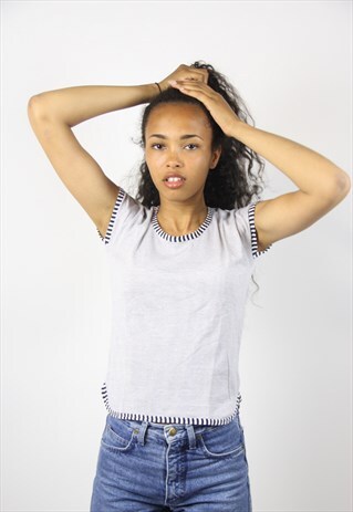 VINTAGE 90S STRIPED TSHIRT