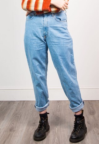 VINTAGE 90'S LIGHT BLUE DENIM HIGH WAIST MOM JEANS