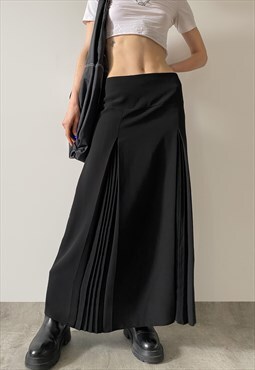 Vintage Y2K 00s black maxi skirt with pleated inserts 