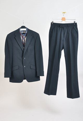 Vintage 00s striped suit