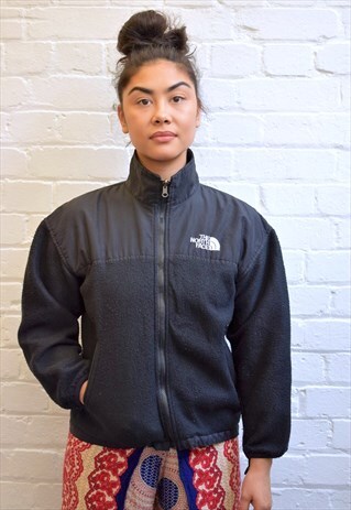VINTAGE 90'S NORTH FACE JACKET