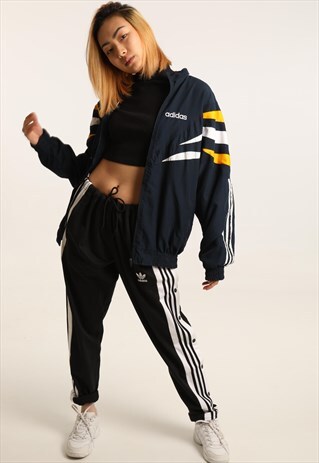 VINTAGE ADIDAS TRACK JACKET