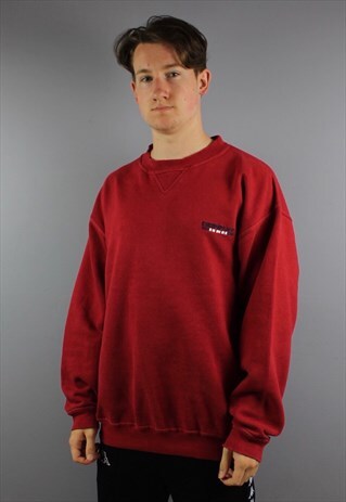 VINTAGE DONNAY SWEATSHIRT IN RED WITH EMBROIDERED LOGO. COTT