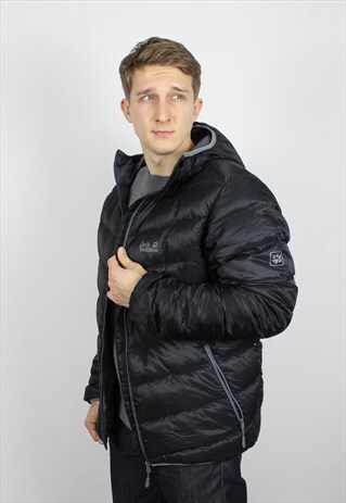 VINTAGE JACK WOLFSKIN DOWN JACKET