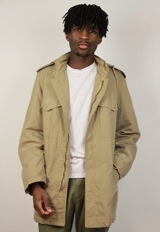 VINTAGE 90S LEVIS COAT