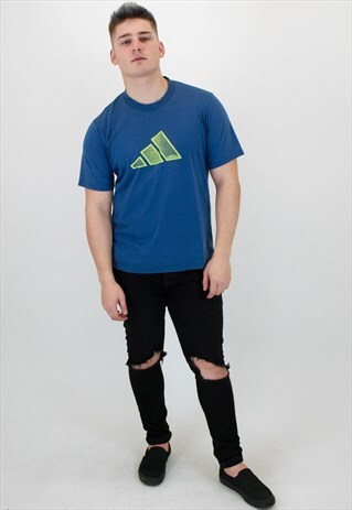VINTAGE ADIDAS T-SHIRT