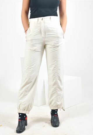 VINTAGE SHELL JOGGERS IN WHITE