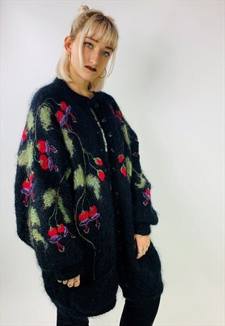 VINTAGE BLACK FLORAL WOOL KNITTED JACKET