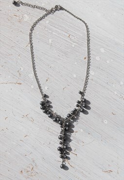 Deadstock silver chain necklace with grey pearls.