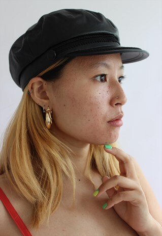 BLACK LEATHER BAKER BOY HAT