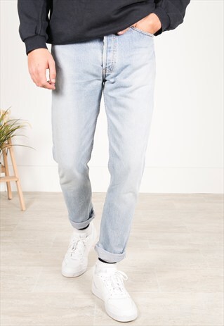 VINTAGE 80S LEVI'S 501 SLIM FIT /AVELINASREWORKS / C405