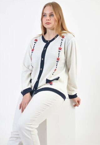 VINTAGE EMBROIDERED CARDIGAN IN WHITE
