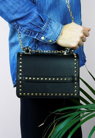 BLACK STUD PANTHER CROSS BODY CLUTCH BAG