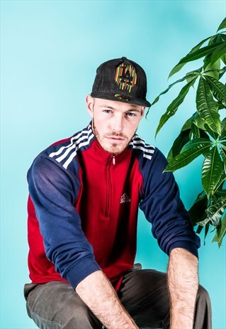 VINTAGE NEW ERA NBA CAP IN BLACK WITH LA EMBROIDERY