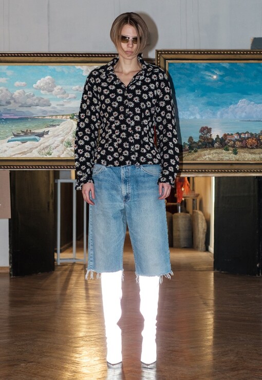 garment image