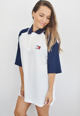 90S TOMMY HILFIGER T-SHIRT