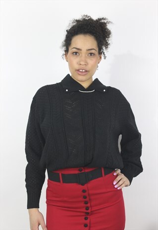 VINTAGE 1980S BLACK COLLARED JUMPER WITH PEARL DETAIL