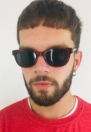 VINTAGE BROWN 90S STYLE WAYFARER SUNGLASSES