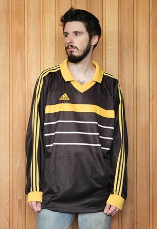 VINTAGE 1990S BLACK AND YELLOW ADIDAS T-SHIRT