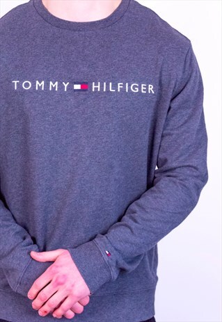 VINTAGE TOMMY HILFIGER SPELL OUT EMBROIDERY SWEATSHIRT GREY