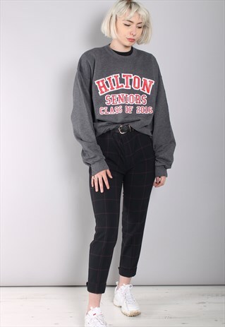 VINTAGE "HILTON SENIORS" USA SWEATSHIRT