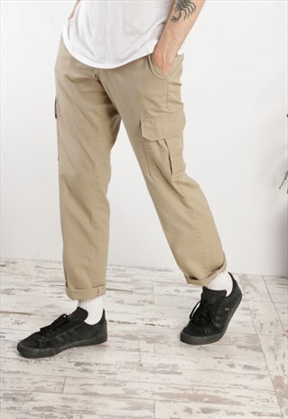 DICKIES COMBAT/CARGO TROUSERS IN KHAKI CREAM X225
