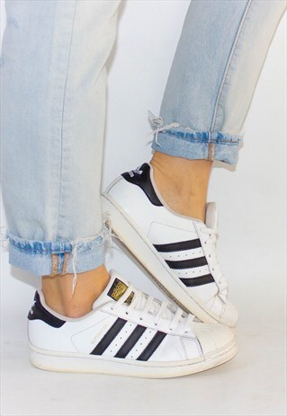 90'S ADIDAS WHITE GOLD SUPERSTAR TRAINERS UK 5.5