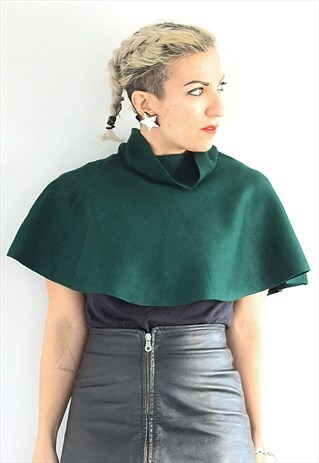 VINTAGE 1980S GREEN AVANT GUARDE HIGH NECK TOP