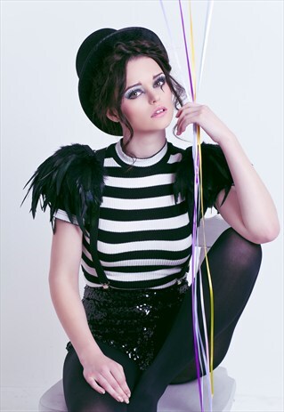 BLACK WINGS, SHOULDER PIECES