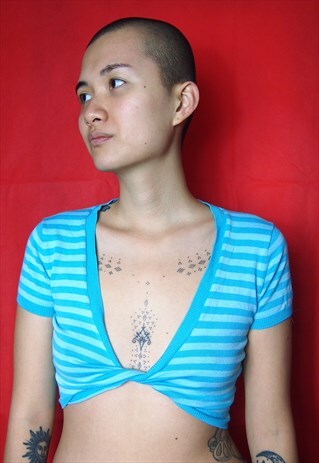 BLUE STRIPPED CROP TOP