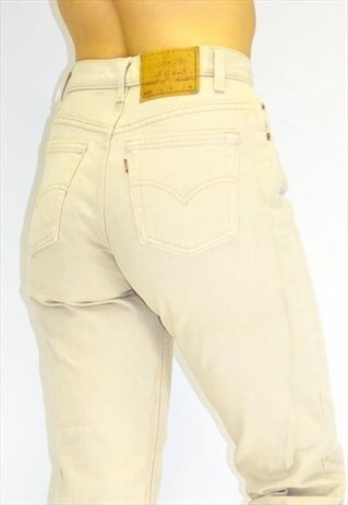 VINTAGE BUTTON FLY HIGH WAIST MOM LEVI'S JEANS