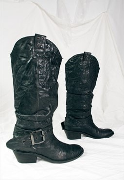 Vintage Y2K Cowboy Boots in Black