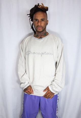 CHAMPION EMBROIDED VINTAGE SWEATSHIRT